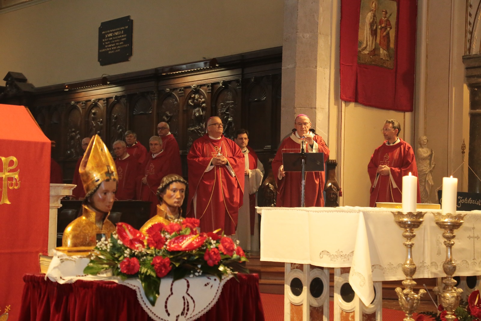 Immagine per Redaelli alla Messa dei Patroni, «il martire dona la vita ma attenzione a idoli e ideali non veri»