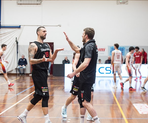 Immagine per Basket, Dinamica travolgente: Iseo ancora ko, Gorizia fa il bis con un altro +15