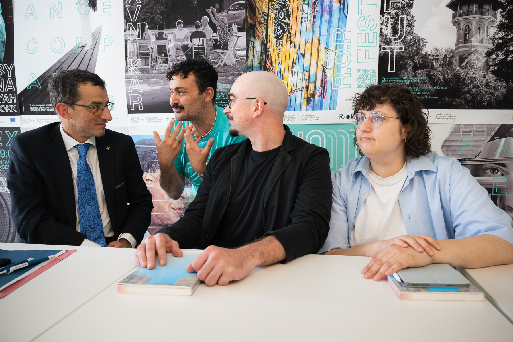Copertina per Confini da attraversare: la ventesima Mediterranea - Biennale dei giovani artisti arriva tra Gorizia e Nova Gorica