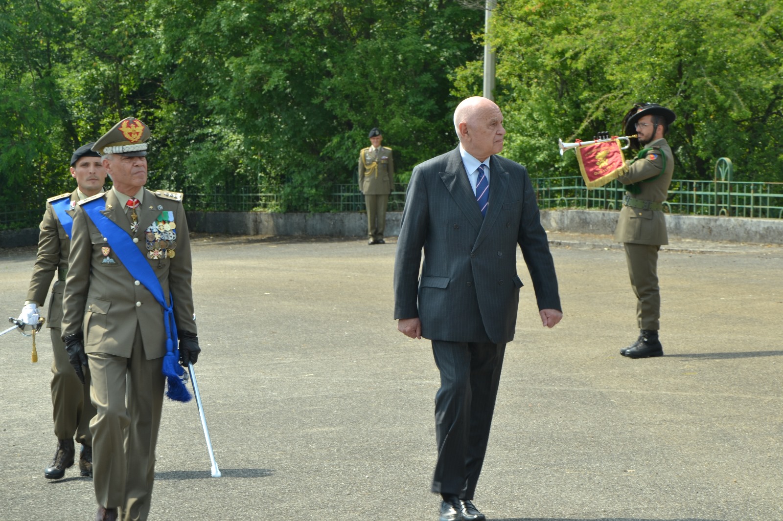 Copertina per Festa del 2 giugno a Redipuglia, il ministro Nordio ricorda i valori di «patria, onore e dovere»