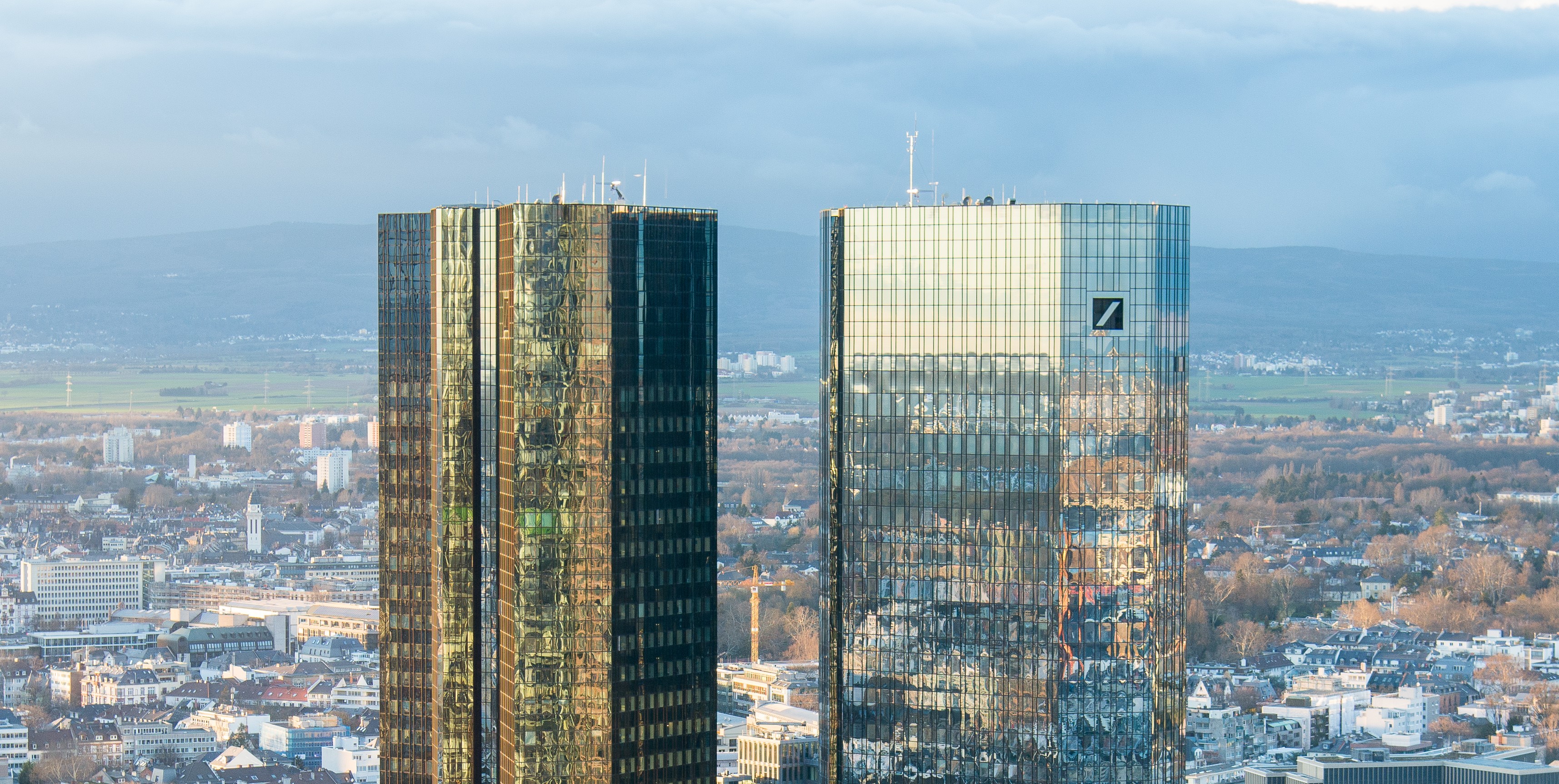 Immagine per Un monfalconese e un goriziano nella squadra italiana del Private Banking di Deutsche Bank