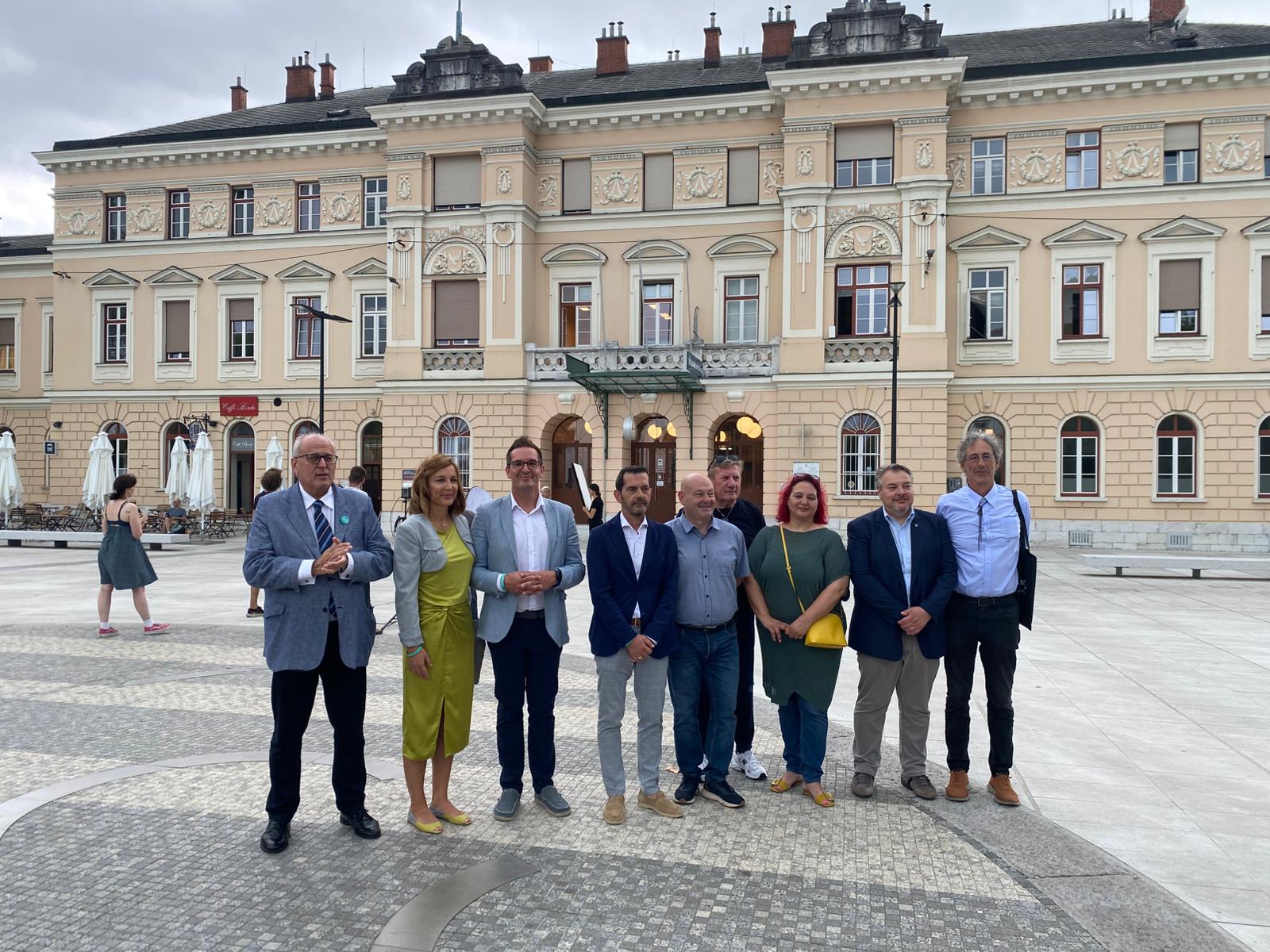 Copertina per A Gorizia e Nova Gorica la grande atletica parla di pace: al via 'Jumping Overcoming Boundaries'