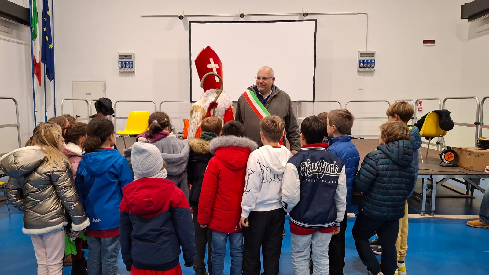 Immagine per Fotonotizia - San Nicolò celebrato a Sagrado tra giochi, tradizione e comunità in festa