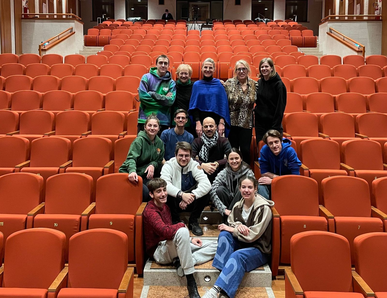 Immagine per Il musical 'Pipin' sbarca a Gorizia con una produzione locale, il gruppo O'Klapa risale sul palco del Bratuž 