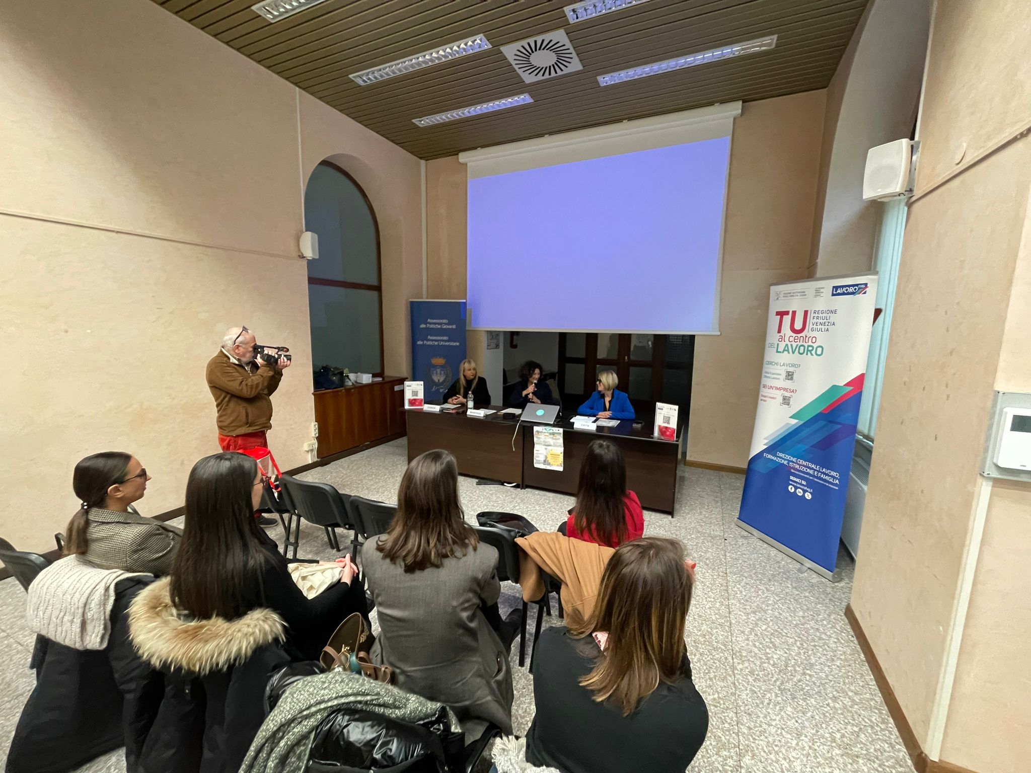 Immagine per Recruiting Day Young, a Gorizia quattro aziende in campo per assumere under 35