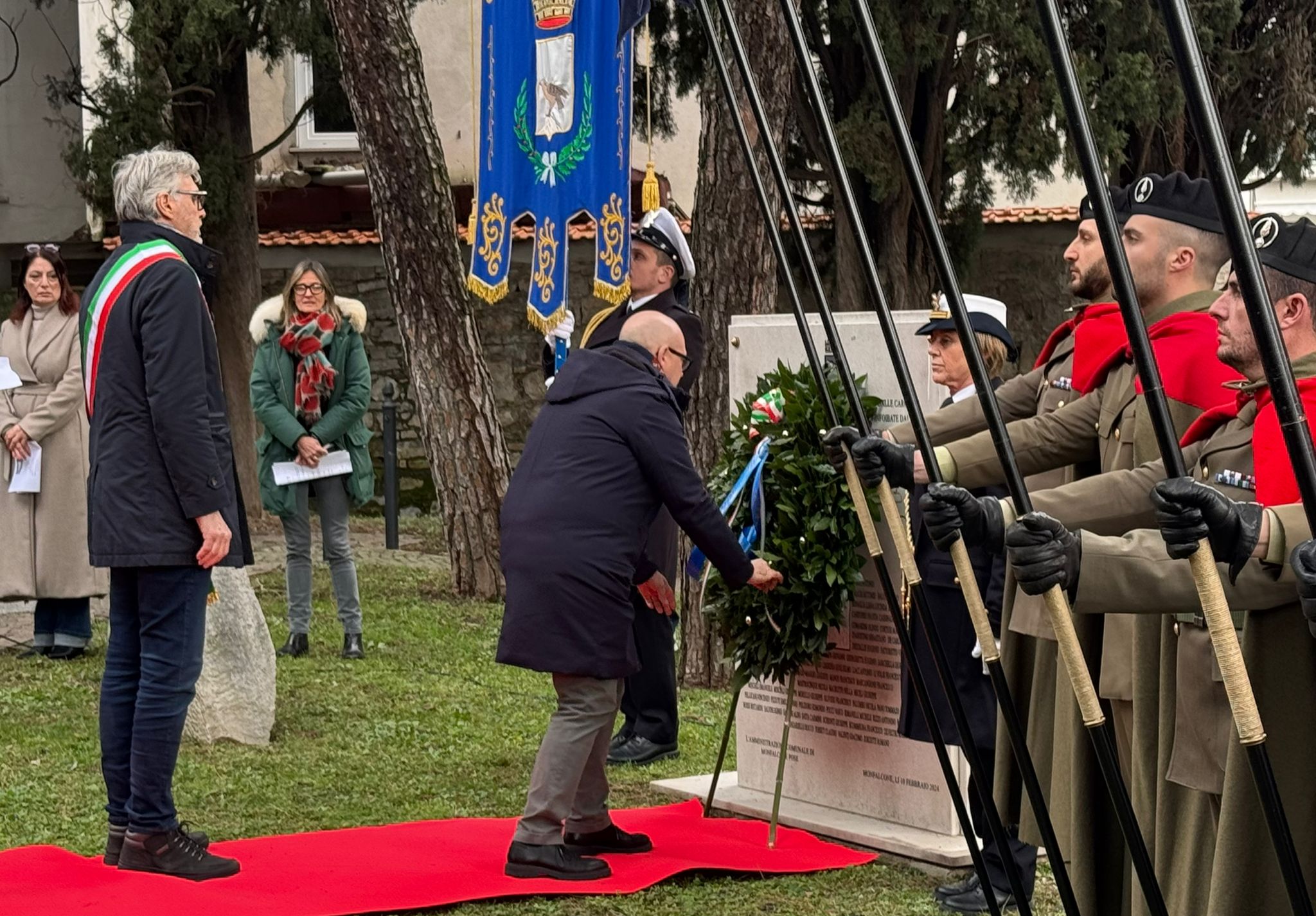 Immagine per Monfalcone ricorda il dramma delle foibe e l’esodo al Monumento ai Caduti
