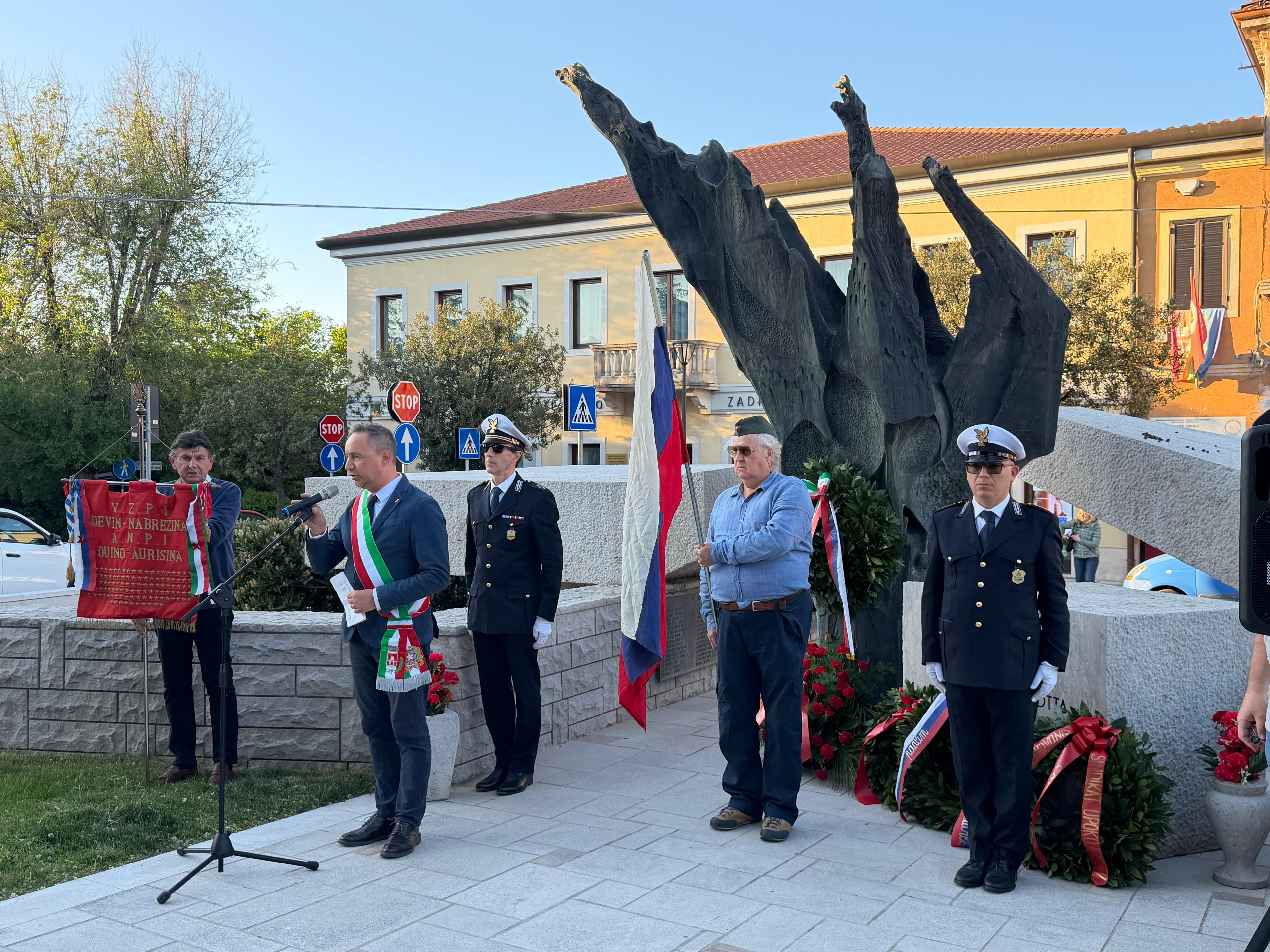 Immagine per Duino Aurisina celebra il 25 aprile: «No a guerre e odio»