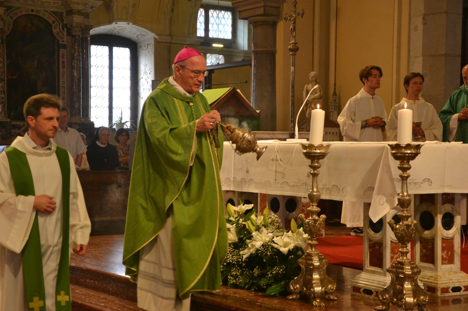 Immagine per L'arcivescovo Redaelli saluta la diocesi di Gorizia: «I piccoli sono stati il dono più grande»