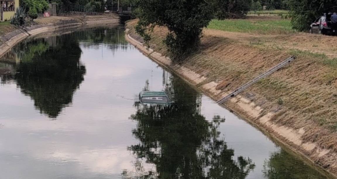 Immagine per Ventenne finisce con la macchina nel canale de Dottori a Fogliano: era positivo all’alcoltest