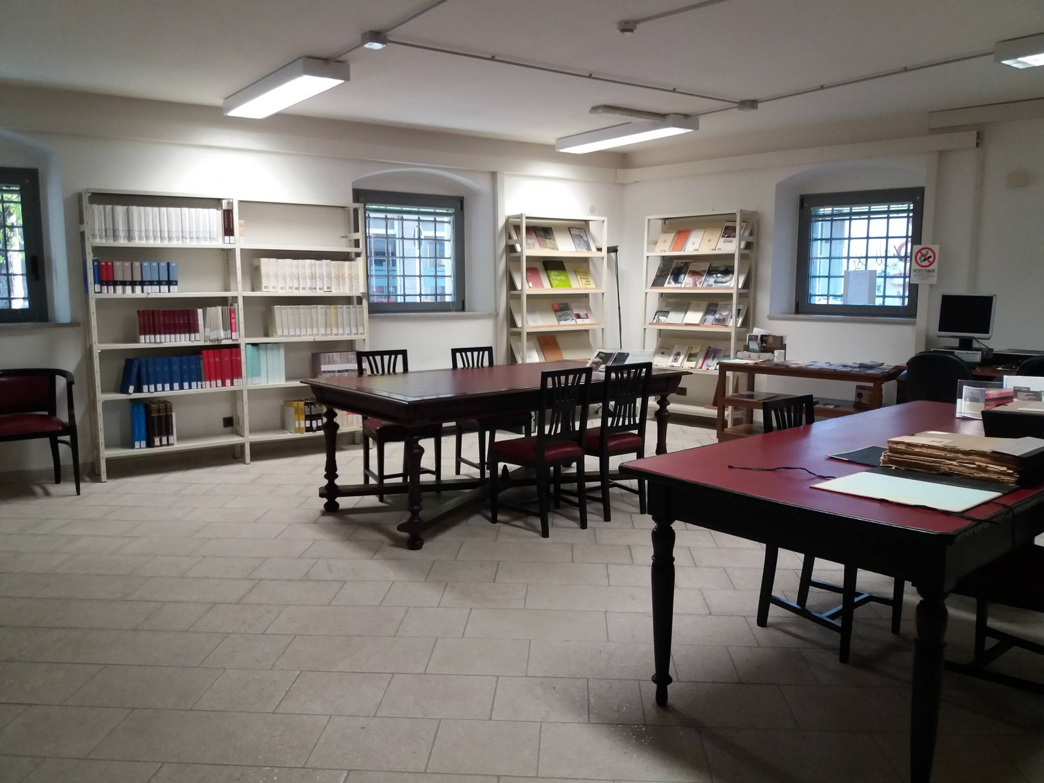 Copertina per Il patrimonio della biblioteca e archivio provinciale di Gorizia riaprono al pubblico