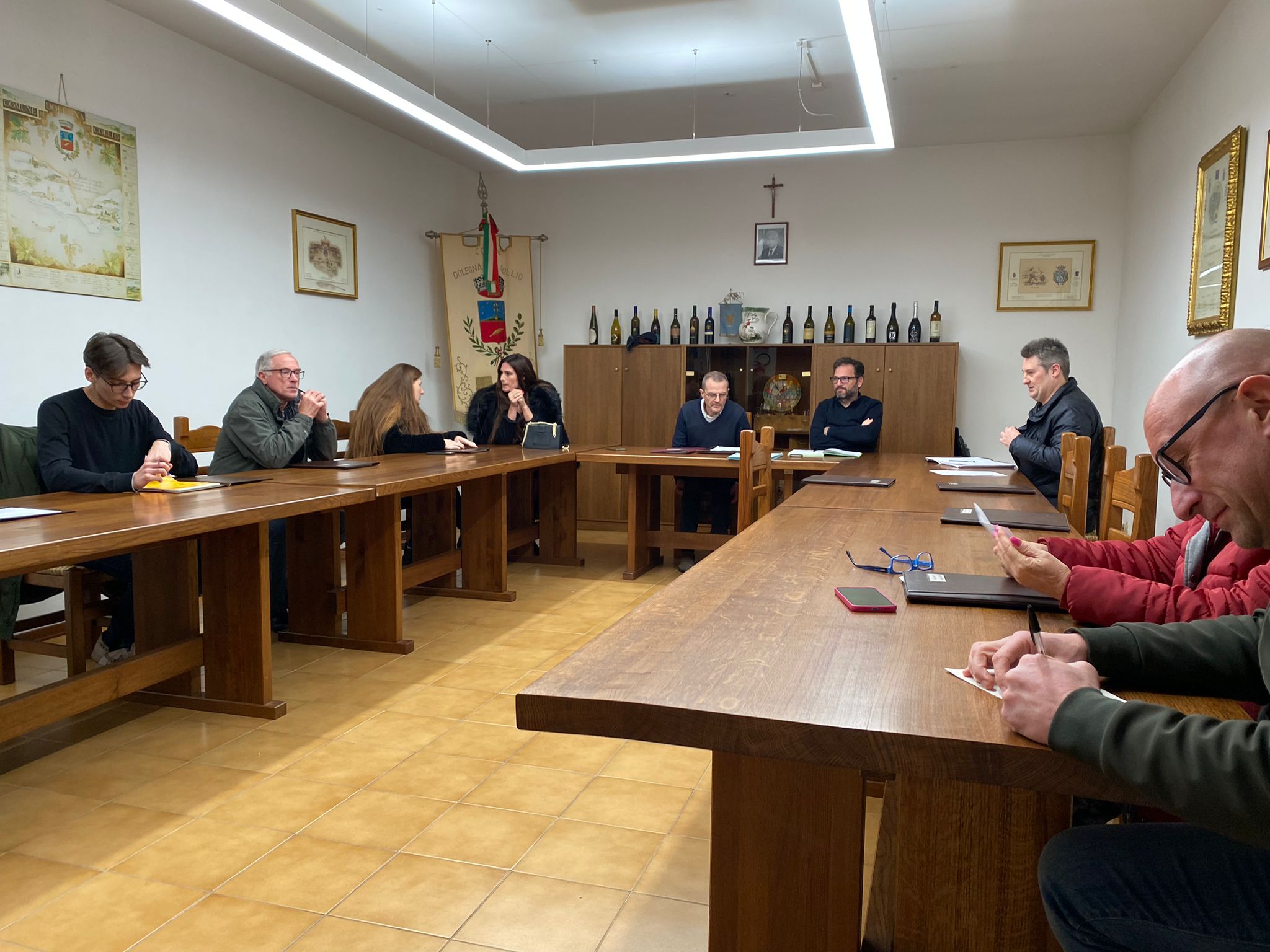 Immagine per Comis conclude i suoi cinque anni con il bilancio, nodo sul sindaco a Dolegna