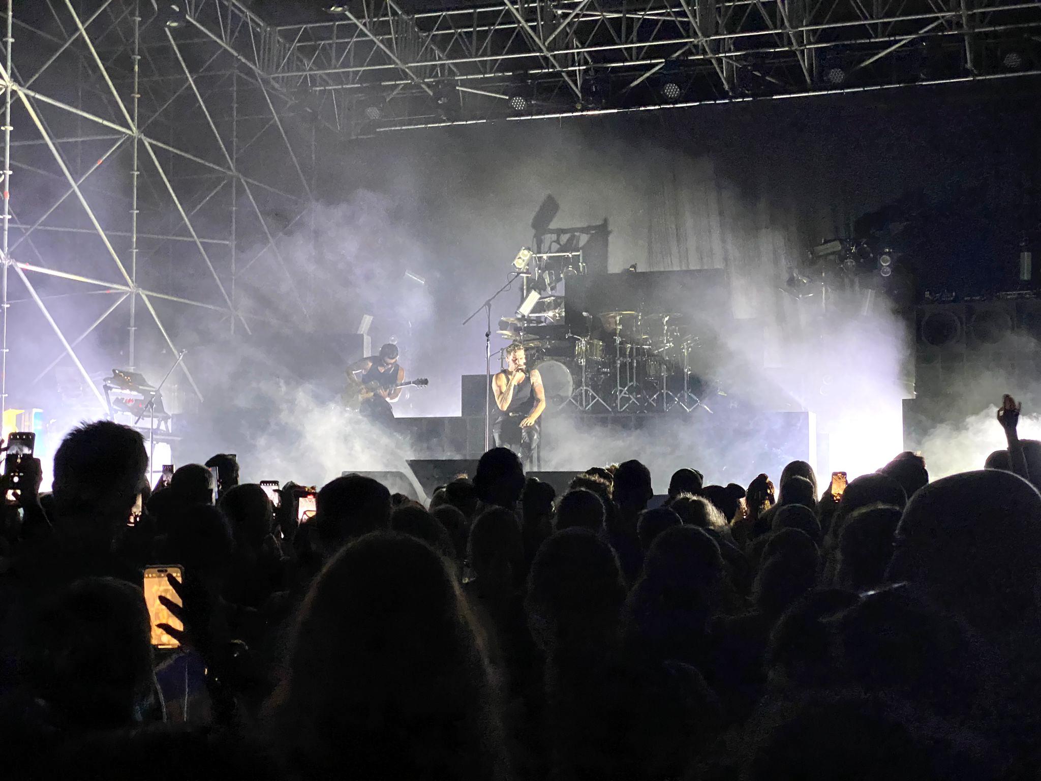 Copertina per Achille Lauro accende Grado, show tra musica ed eccesso al Parco delle Rose