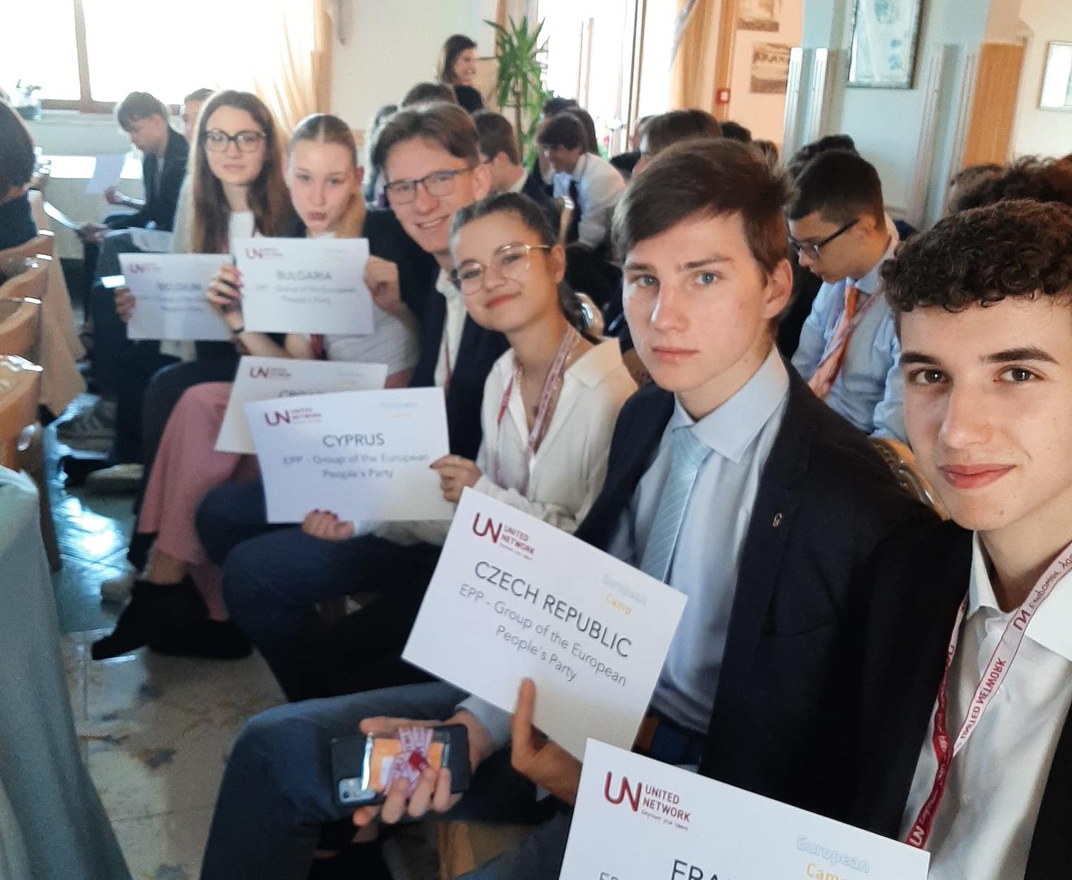 Copertina per Gli studenti di Gorizia a Ventotene, l'avventura del Duca per scoprire l'Europa