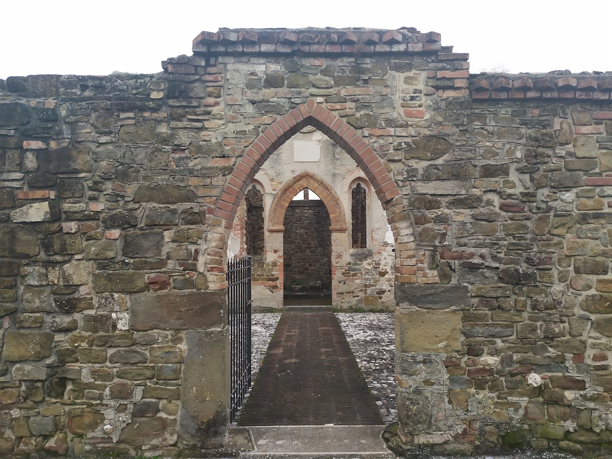Copertina per Cormons, nuovi sentieri per riscoprire antiche chiese e storie del Friuli