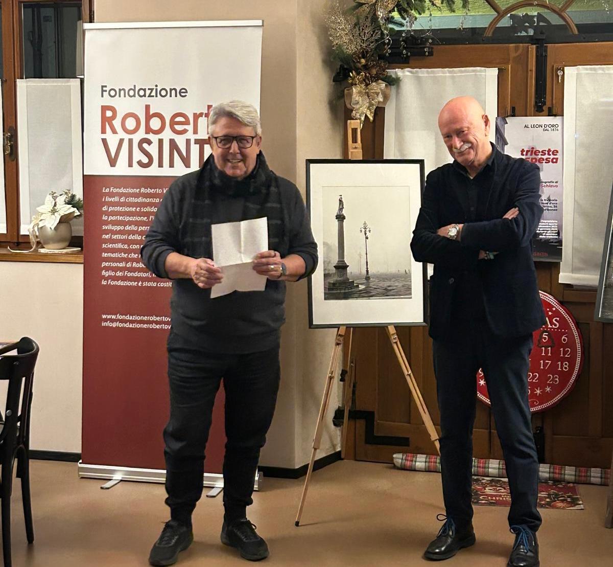 Immagine per Fotonotizia - A Romans d’Isonzo inaugurata ‘Trieste sospesa’, la mostra fotografica di Massimo Schiavo