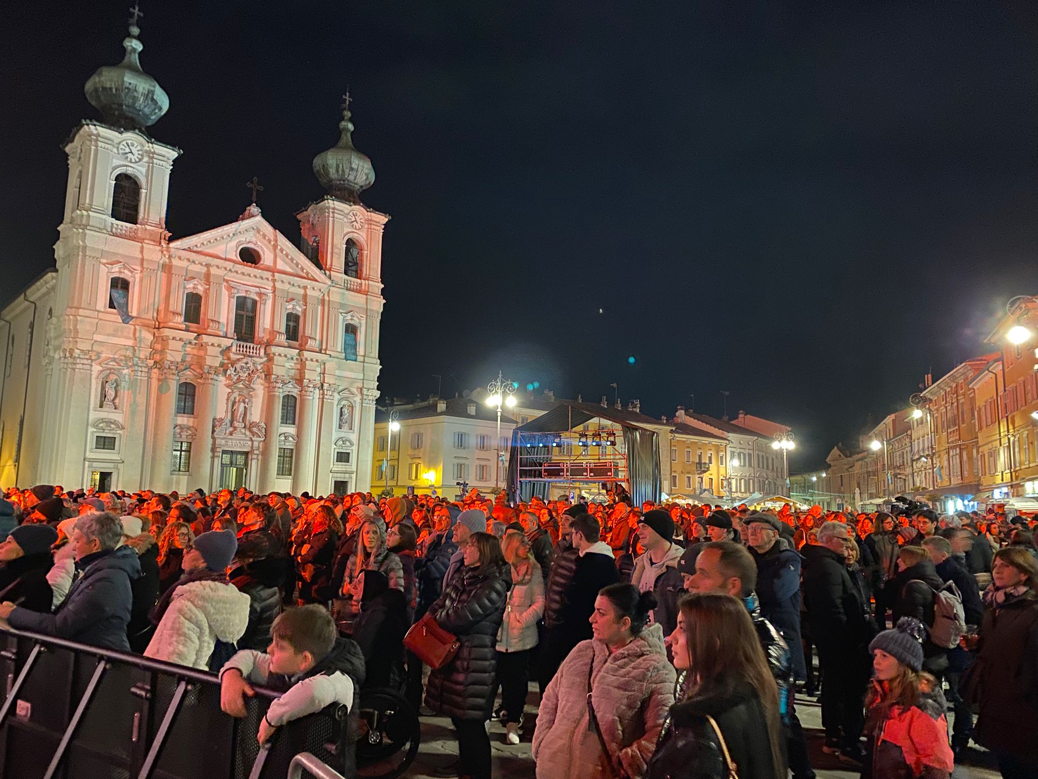 Immagine per GO! 2025, la notte di musica ed emozioni infiamma Gorizia e Nova Gorica