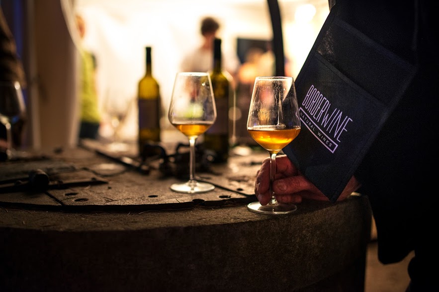 Immagine per La degustazione Borderwine sostiene Cormons, tredici vignaioli uniti per solidarietà 