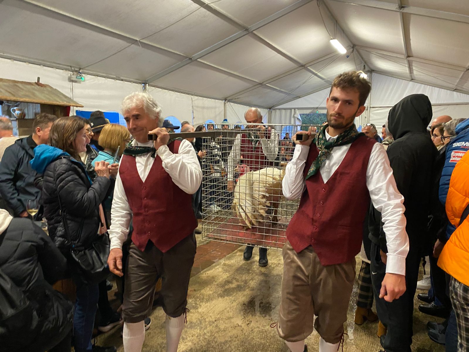 Romans d'Isonzo, il tacchino di Cecotti vince la Fiera di Sant'Elisabetta con 28,6 chili