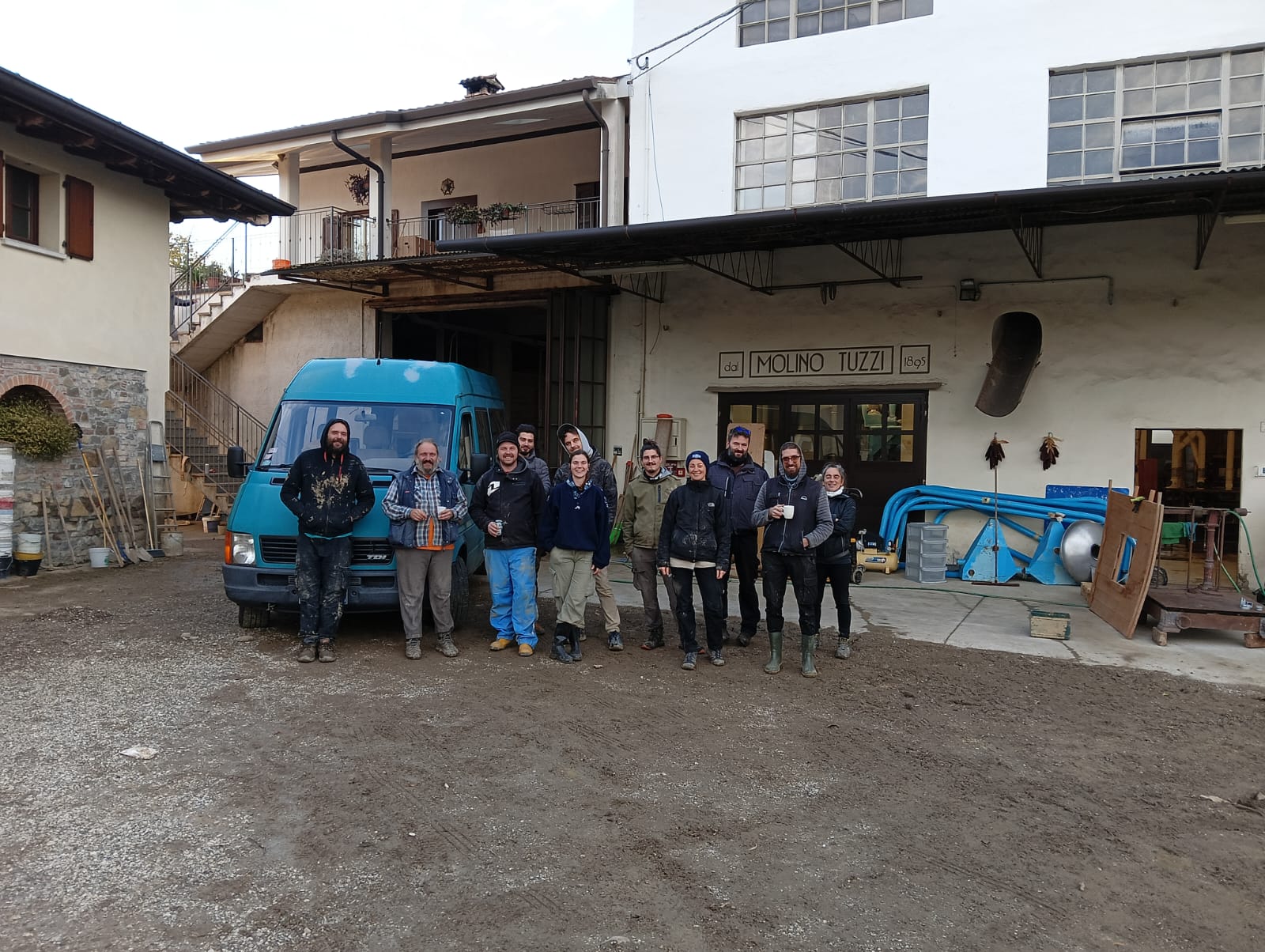 Immagine per Nove mesi dopo l’alluvione, volontari sul Judrio per rimuovere il legname fluitato