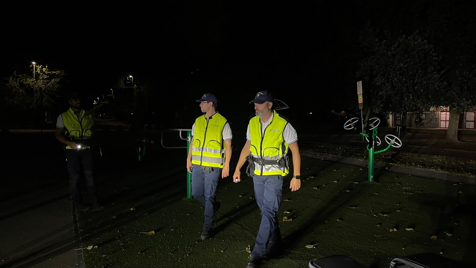 Immagine per Una notte con la Polizia Locale di Ronchi: il racconto tra multe, controlli ai veicoli e nei parchi