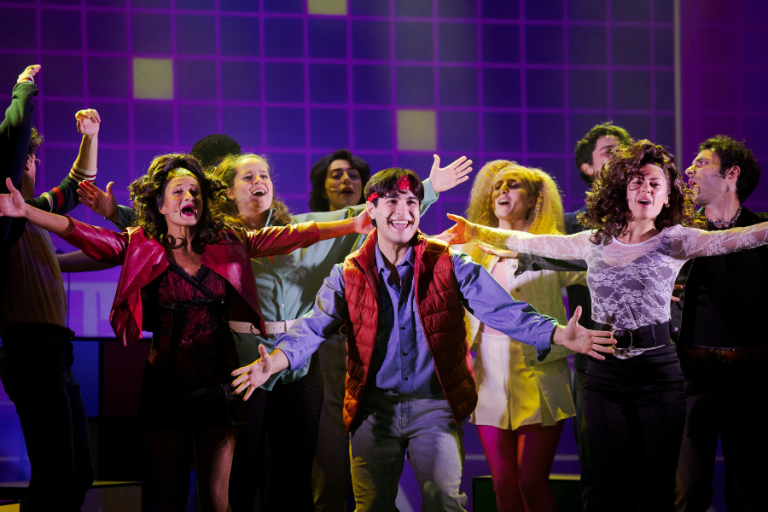 Immagine per Cormons rivive gli anni Ottanta con il musical di Manuel Mercuri