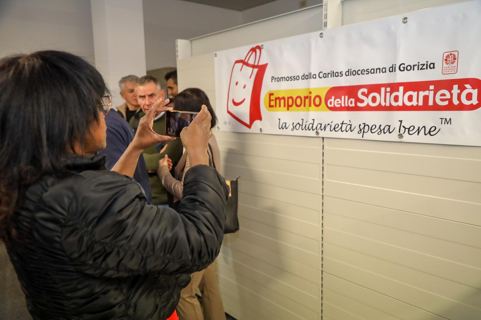 Immagine per Empori della Solidarietà dell'Arcidiocesi di Gorizia: nel 2025 aiutate 1.590 persone e distribuiti beni per 1,3 milioni di euro