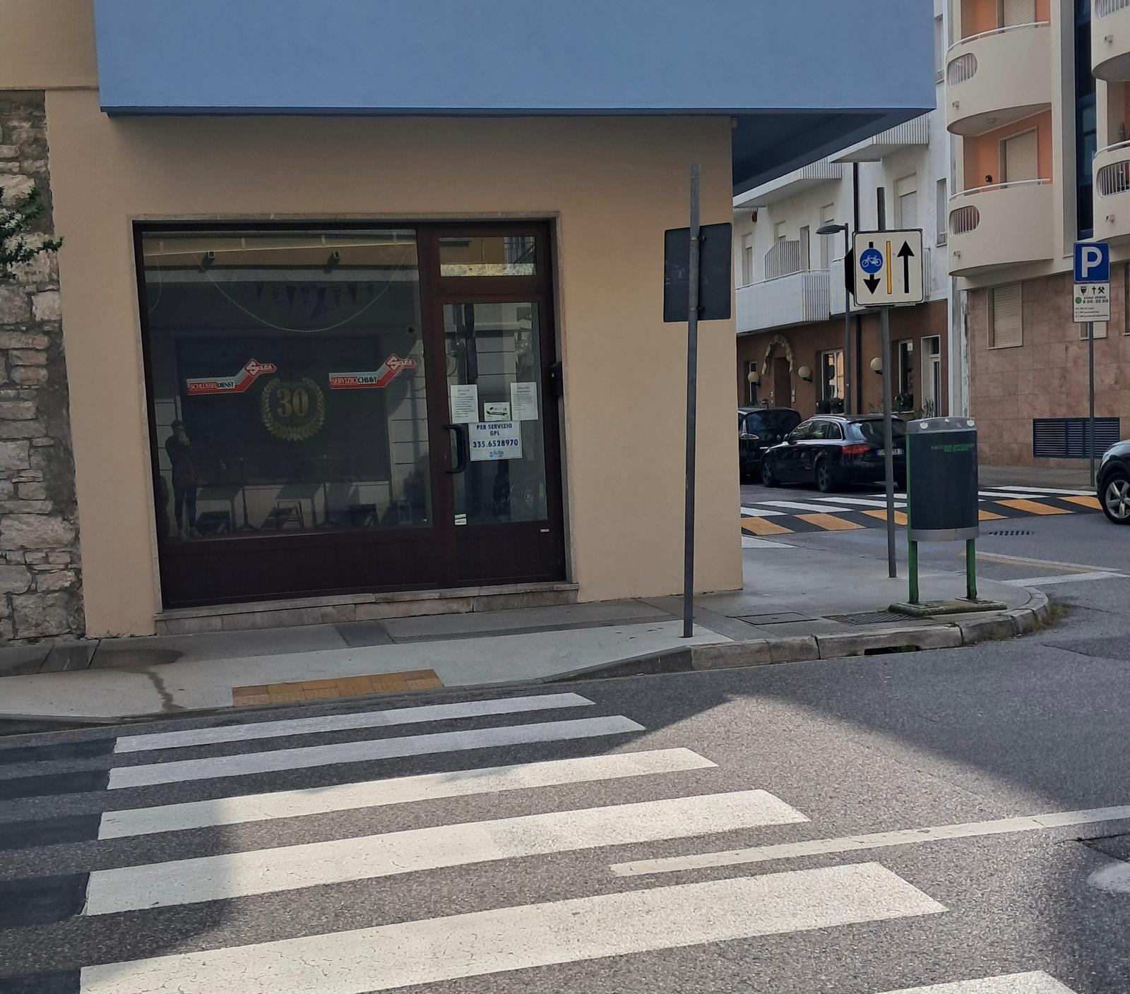 Immagine per Lettere - Grado, l'appello dell'Associazione Tetra-Paraplegici: «Troppi locali pubblici non sono accessibili»