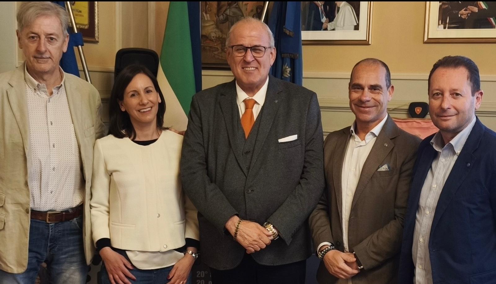 Immagine per Gorizia, il Sindacato Autonomo di Polizia incontra il sindaco Ziberna: «Organici carenti, ma risultati importanti»