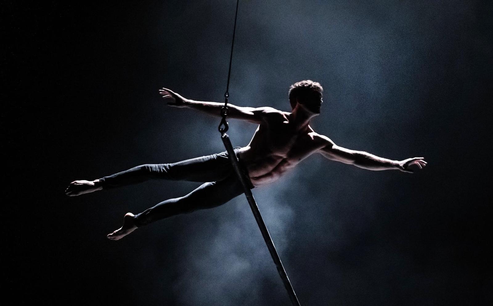 Immagine per Gorizia, al Verdi va in scena ‘Paradisum’: la danza acrobatica della compagnia ungherese Recirquel Budapest