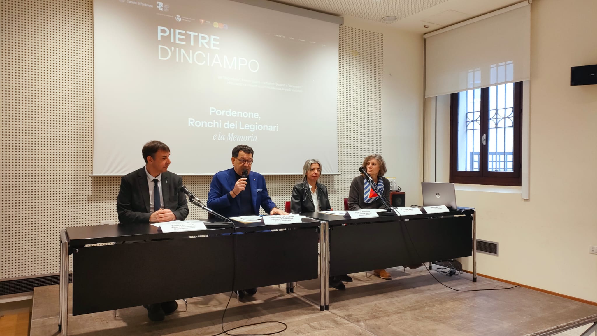 Immagine per È online il portale delle Pietre d'Inciampo. Comuni di Ronchi e Pordenone uniti nella realizzazione