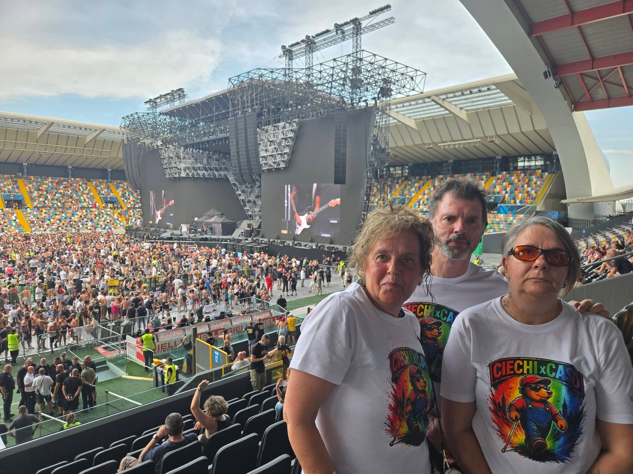 Immagine per Vasco Rossi a Udine, l'Associazione Ciechi per Caso testa l'audiodescrizione del concerto