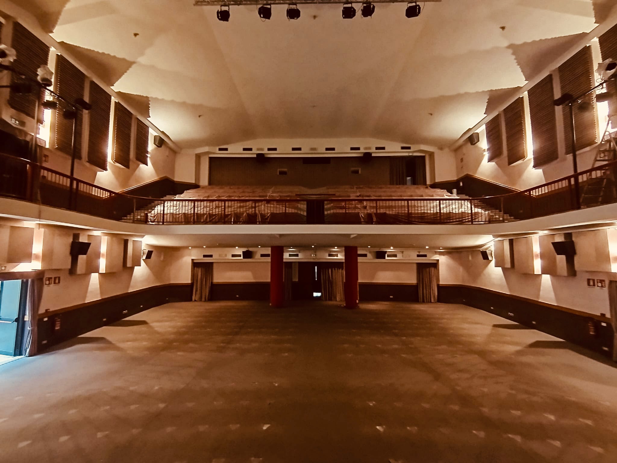 Immagine per Cormons, al via i lavori di riqualificazione della platea del Teatro Comunale: investimento da oltre 80mila euro