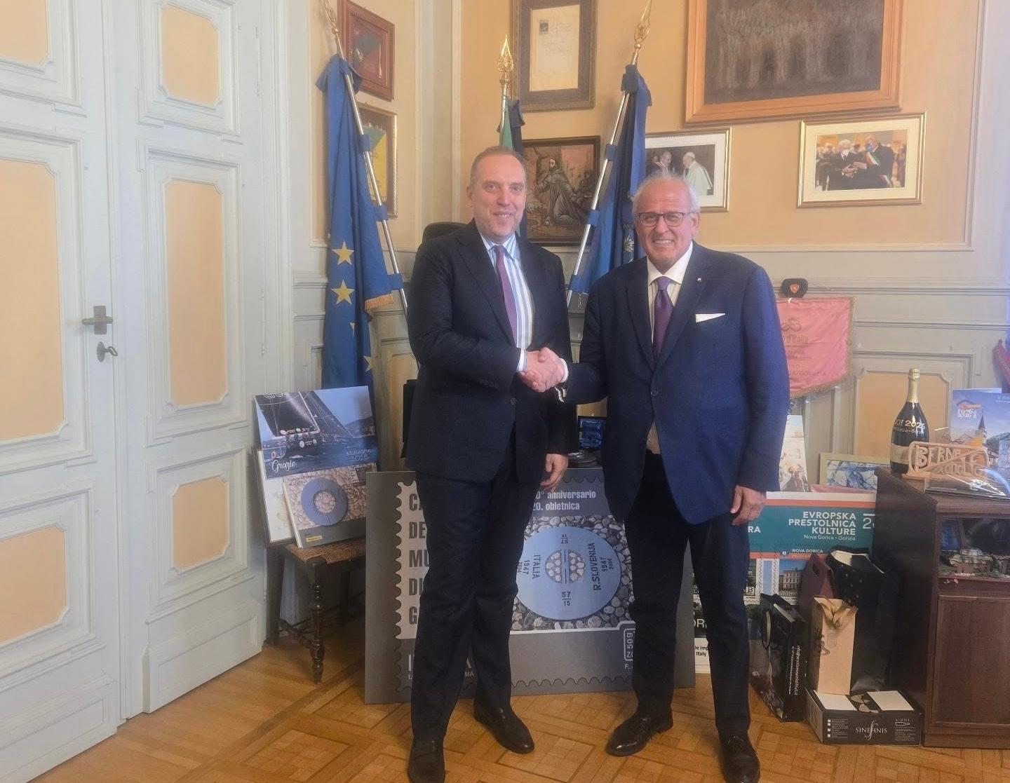 Gorizia, il sindaco Ziberna riceve il Console Generale d'Italia a Mumbai Walter Ferrara
