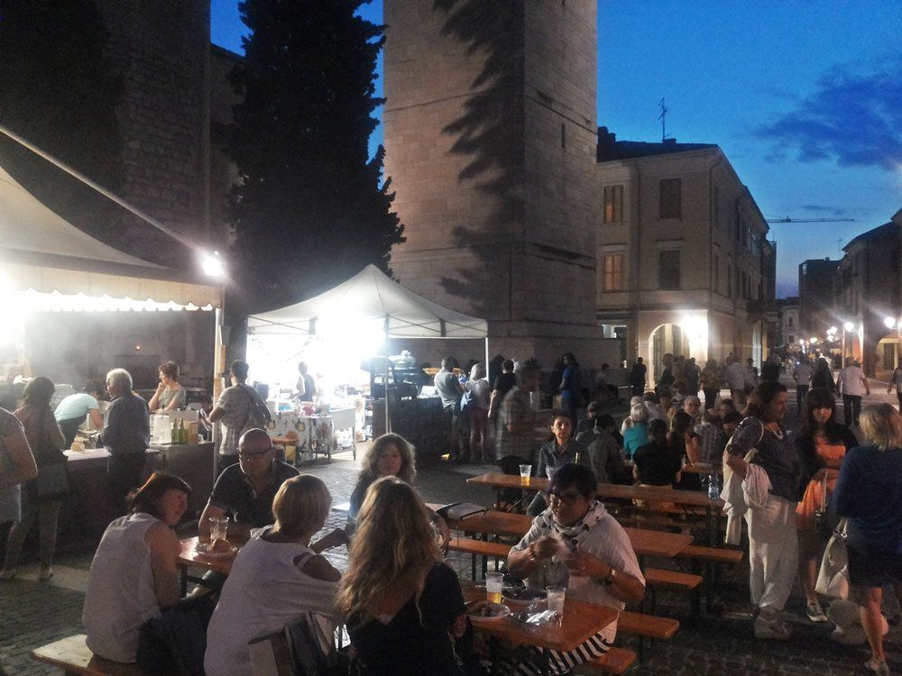 Immagine per Monfalcone, dal 12 al 14 giugno torna la 69esima Festa del Vino e del Pesce