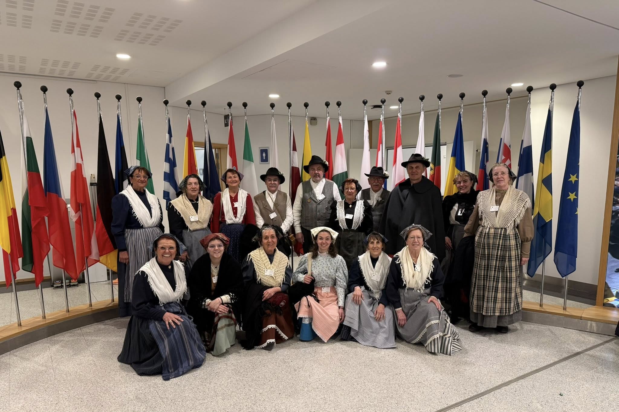 Immagine per Fotonotizia - Il Coro dei Costumi Bisiachi al Parlamento Europeo di Bruxelles