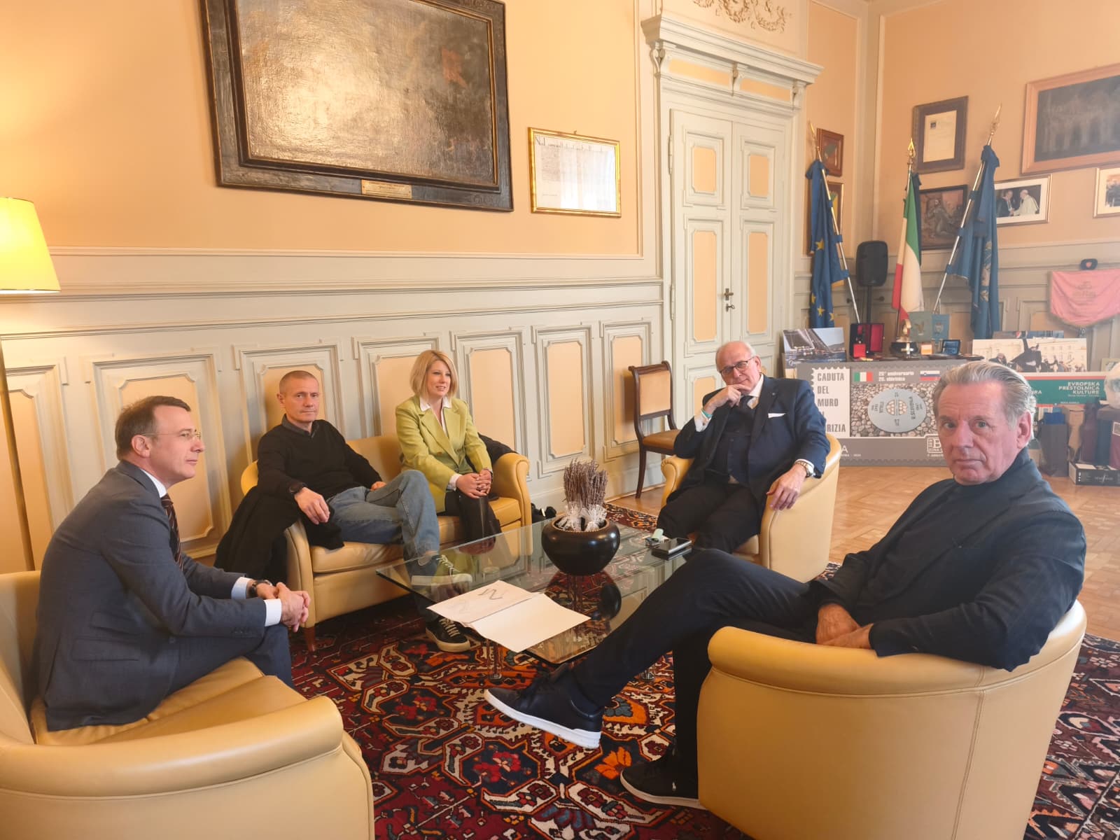 Immagine per Vertice Comune - Regione con Scoccimarro sui temi ambientali transfrontalieri, «Massimo impegno»