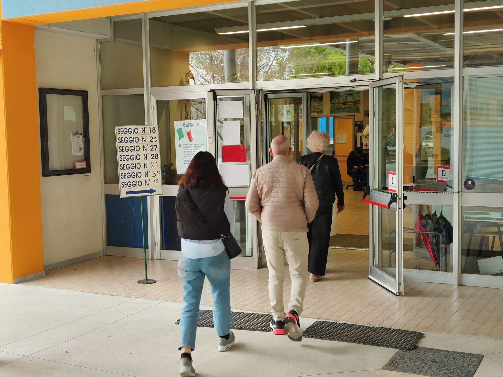 Immagine per Monfalcone, ecco i trasferimenti delle sezioni elettorali alle scuole Giacich e Randaccio