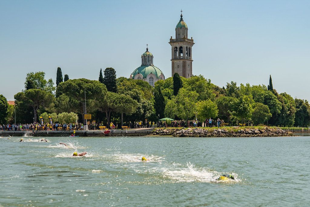 Immagine per Barbana Day: volontari al lavoro per la cura dell’isola della laguna