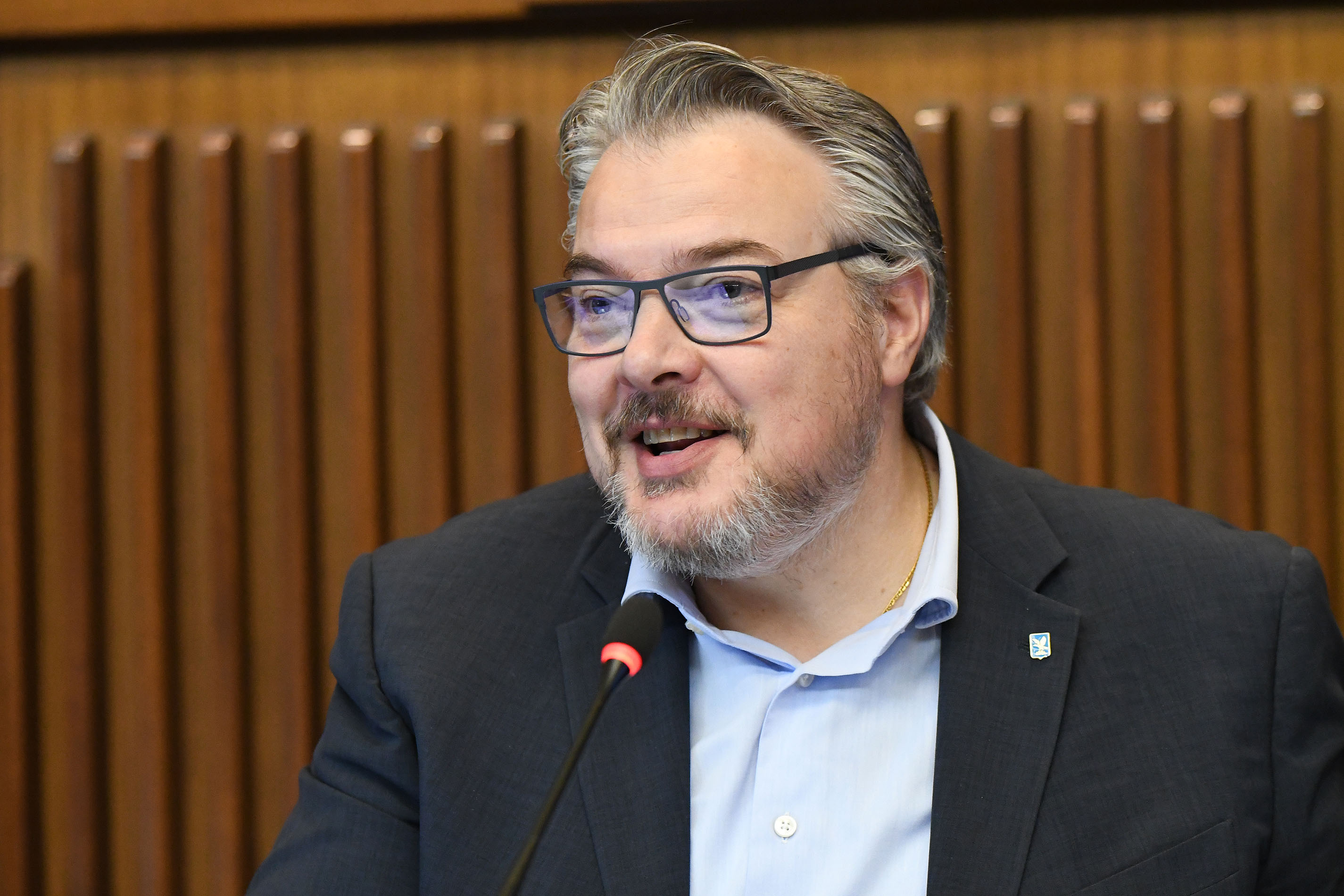 Immagine per Bernardis sul piano industriale di Sdag: «Istituzioni e operatori economici impegnati a lavorare insieme»