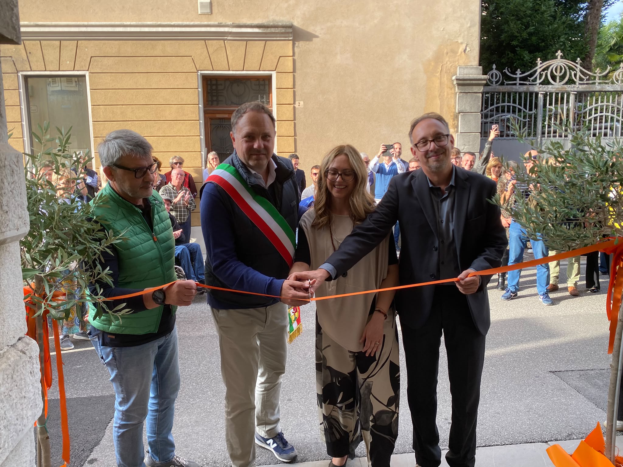 'Satyananda Yoga Cormons' inaugura in via Nazario Sauro: è festa per i 35 anni di attività 
