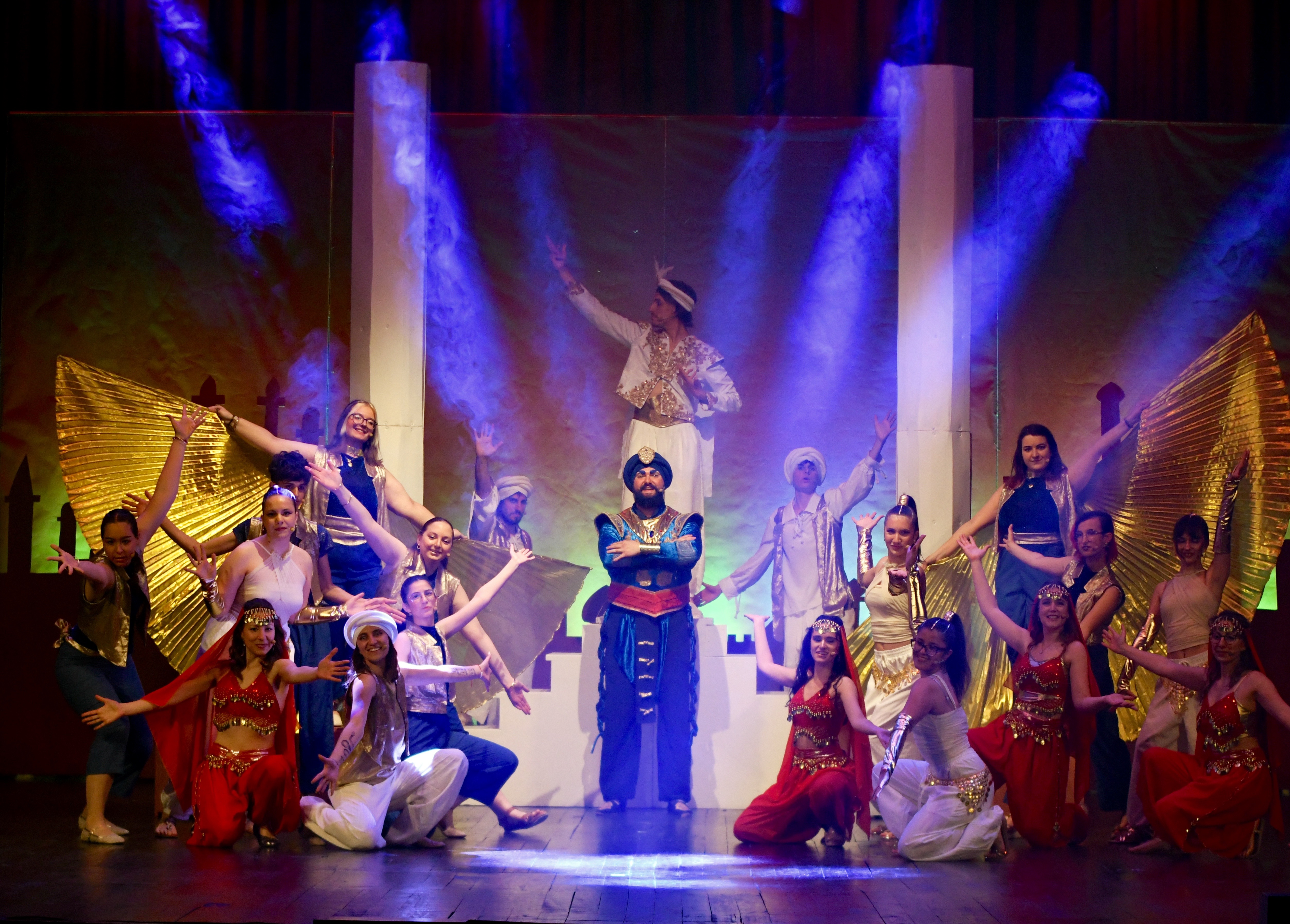 Immagine per Grado, i Rompiscena e i Rompini portano 'Aladdin' e 'Alice' all'Auditorium ‘Biagio Marin’