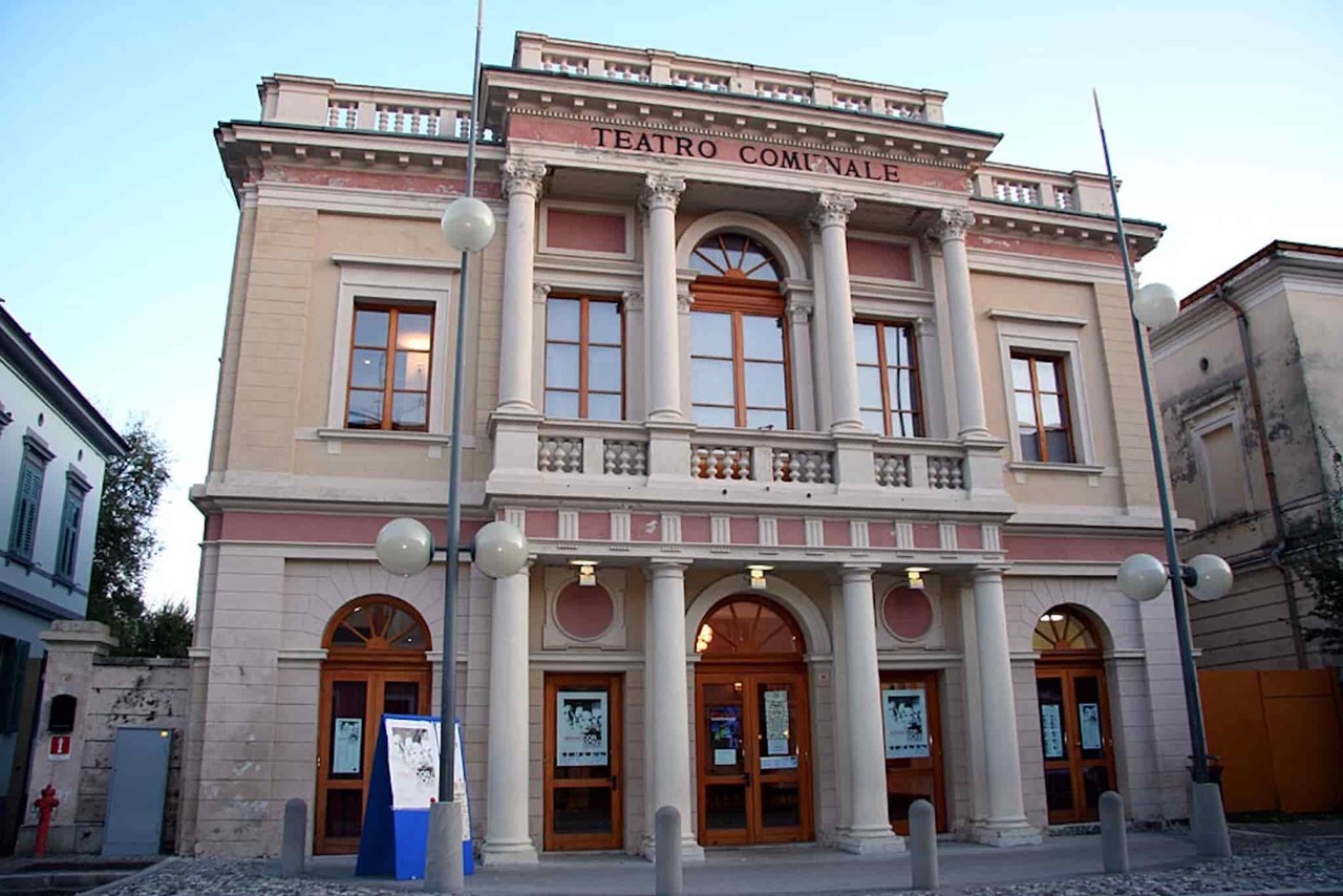 Immagine per A Cormons si presenta la stagione 2026-2027 del Teatro Comunale