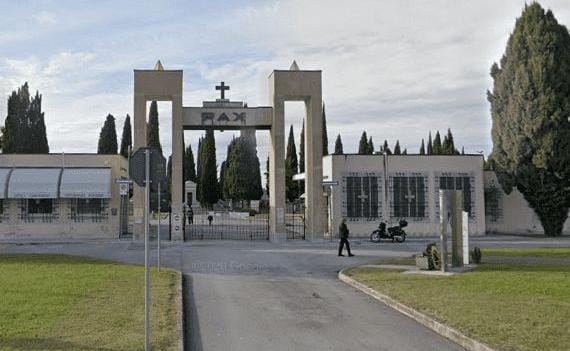 Immagine per Servizi funebri e cimiteriali di Monfalcone, ok della Giunta ai nuovi criteri per la rateizzazione di concessioni e rinnovi