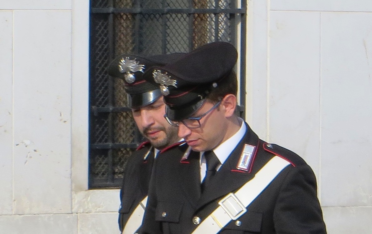 Immagine per Finti tecnici bussano alla porta a Doberdò, casi di truffe e come difendersi in casa