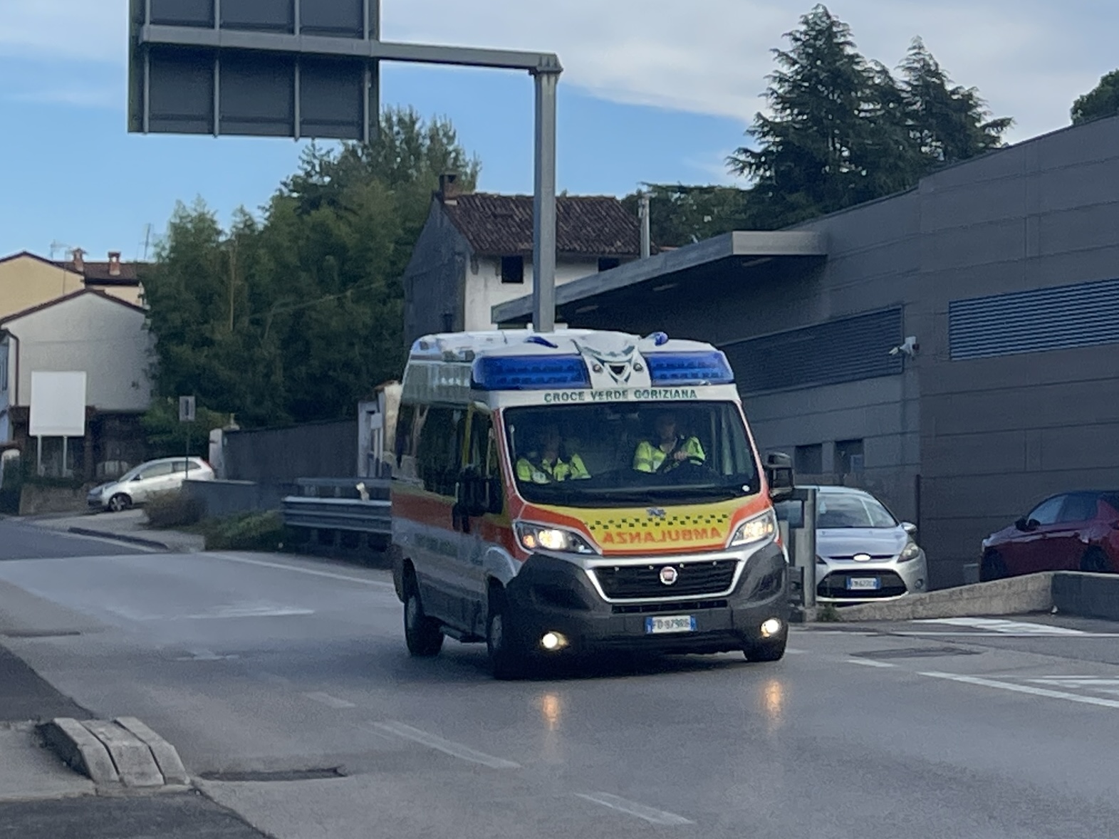 Immagine per Scontro tra auto e bici, ciclista ferito sulla Sr305 a Fogliano Redipuglia