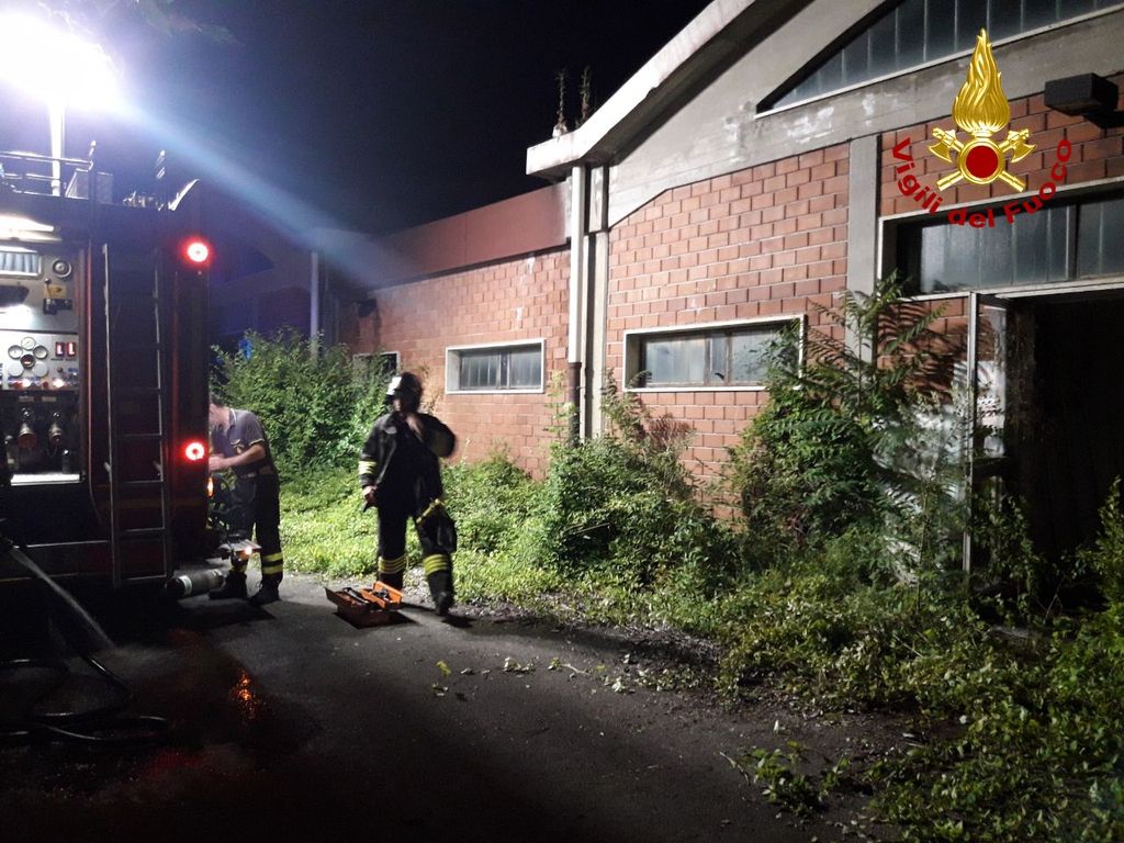Immagine per Incendio nella notte nell'ex Ospedale di Gorizia, fiamme nelle cucine