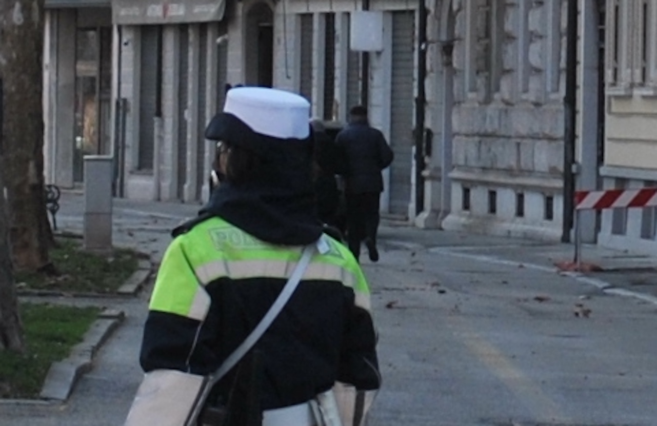 Immagine per Gorizia, Daspo urbani a quattro stranieri: bivacchi e comportamenti illeciti nei parchi cittadini