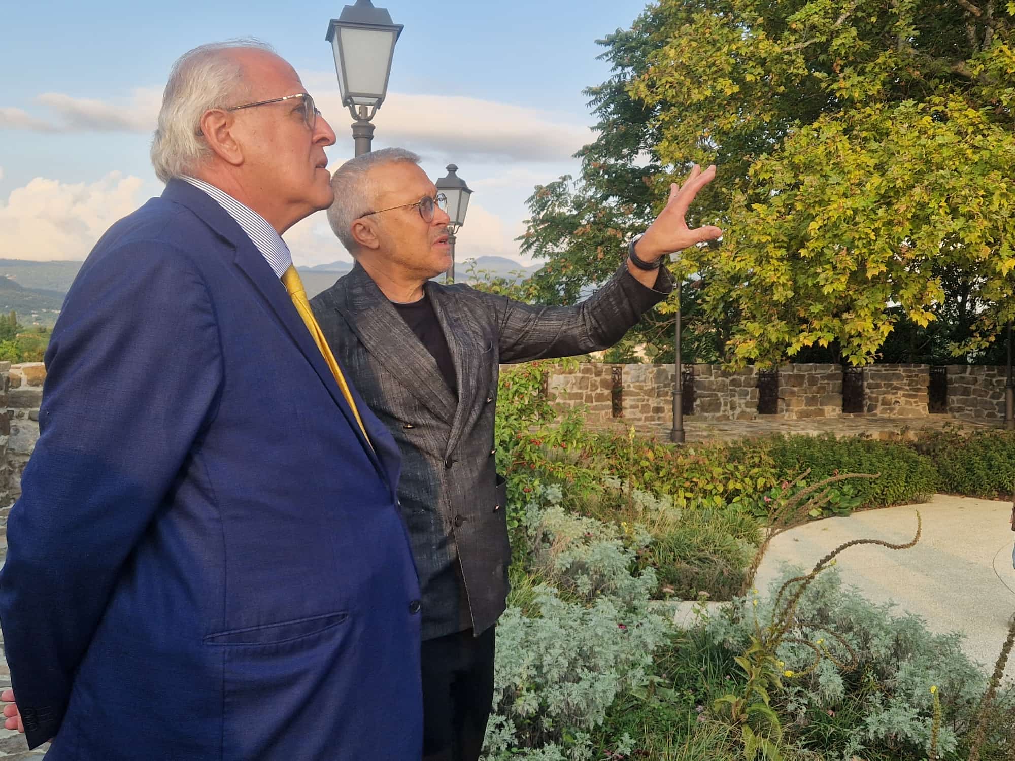 Il piazzale delle Milizie e il Bastione Fiorito ambiscono a diventare il ‘nuovo salotto’ di Gorizia. L’assessore al Turismo Bini: «Una meraviglia»