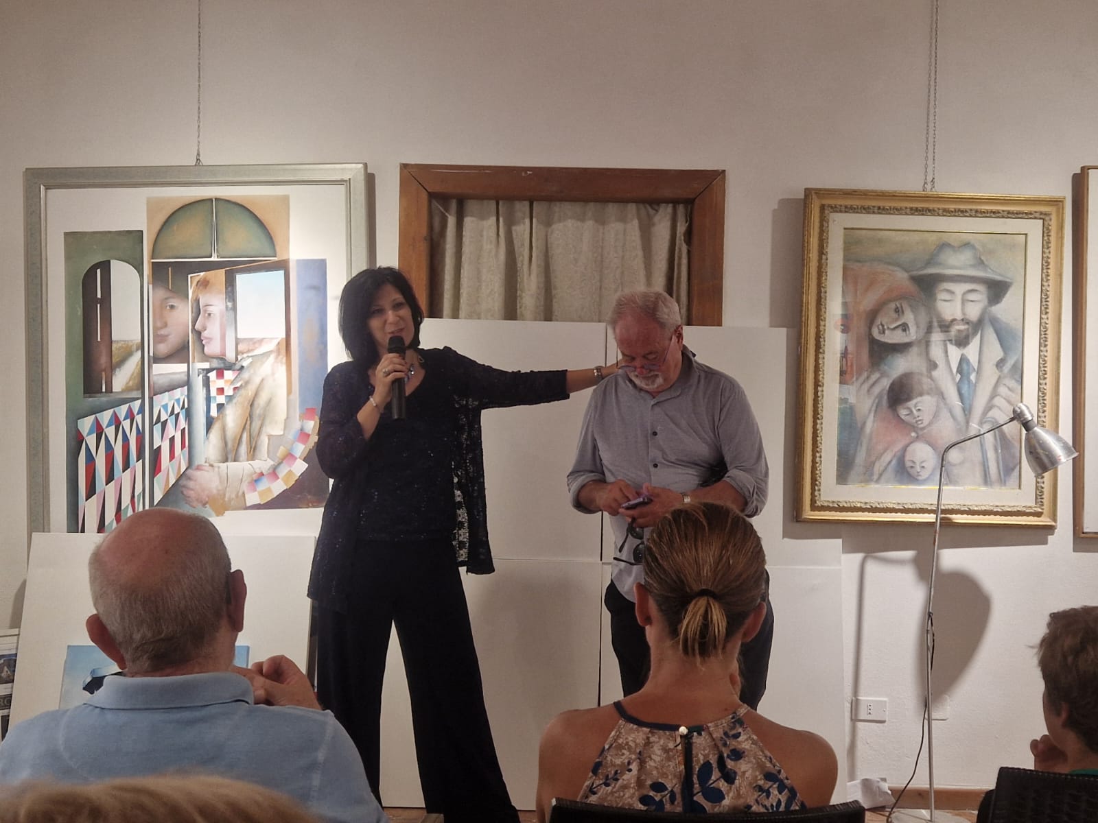Copertina per Munaro chiude i festeggiamenti dei 60 anni di vita artistica: la galleria di via Marina è «un crocevia di cultura mitteleuropea»