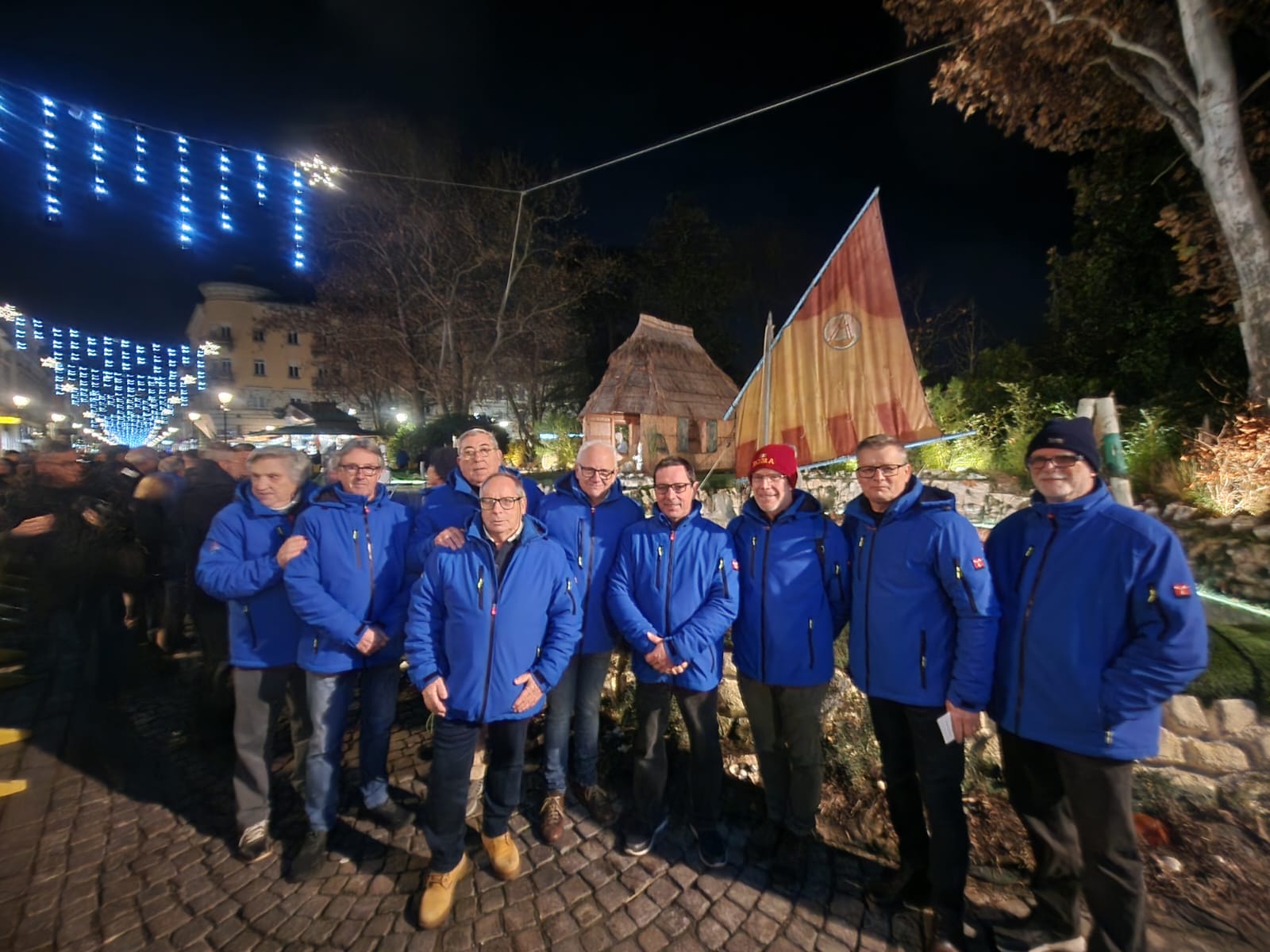 Immagine per Il Presepe esposto per Papa Francesco arriva a Gorizia: la laguna di Grado invade la città con ‘bricole’ e ‘batele’